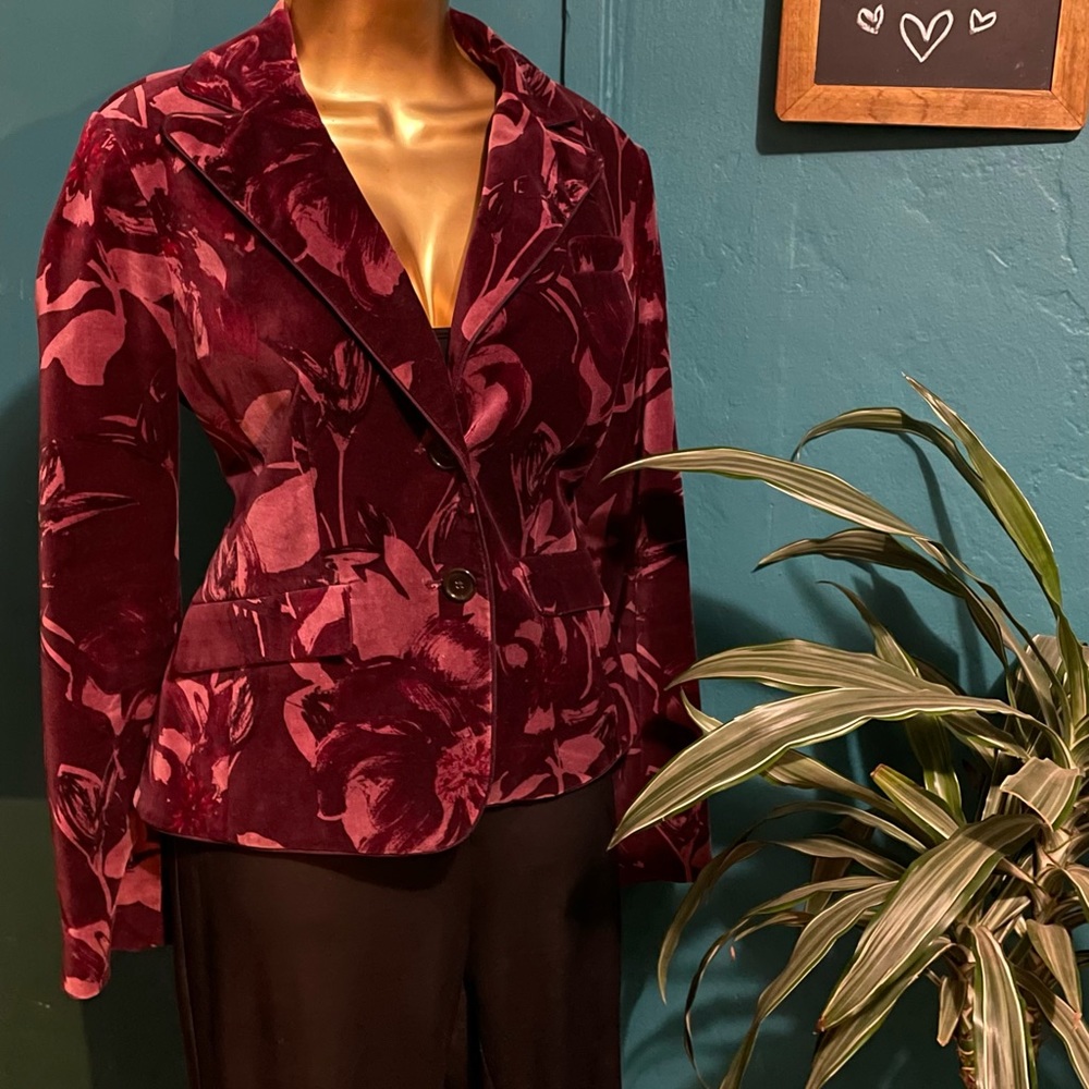 ANN TAYLOR burgundy blaze